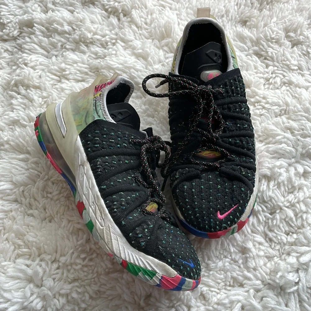 Nike Lebron‎ 18